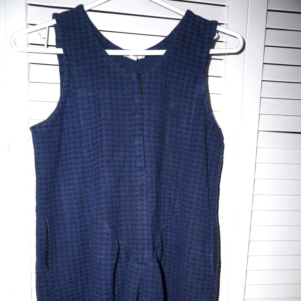 Black & Blue Houndstooth Sleeveless Jumper